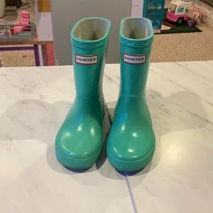 Hunter boots sz 9-10 sea foam/aqua with metalic specs
